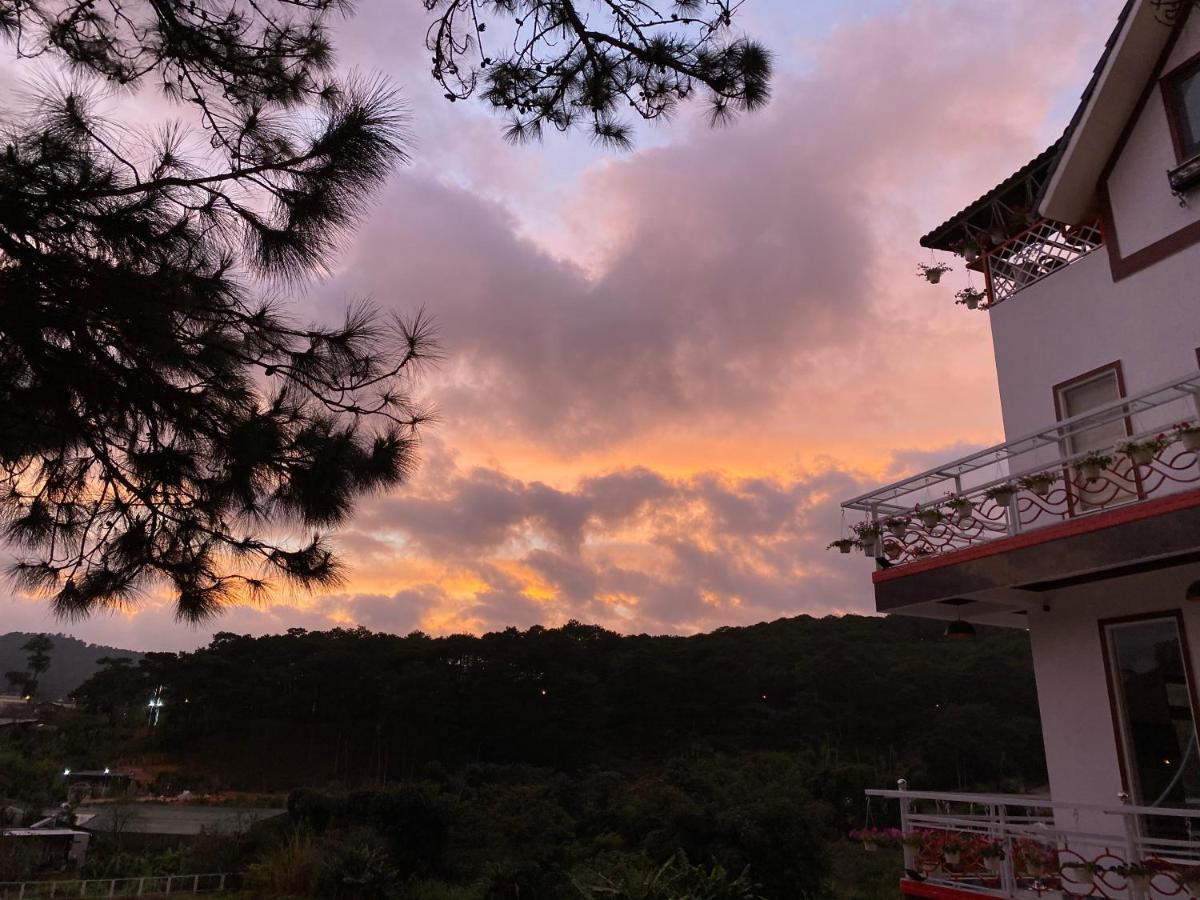 Hotel Vuong Bao Da Lat Buitenkant foto