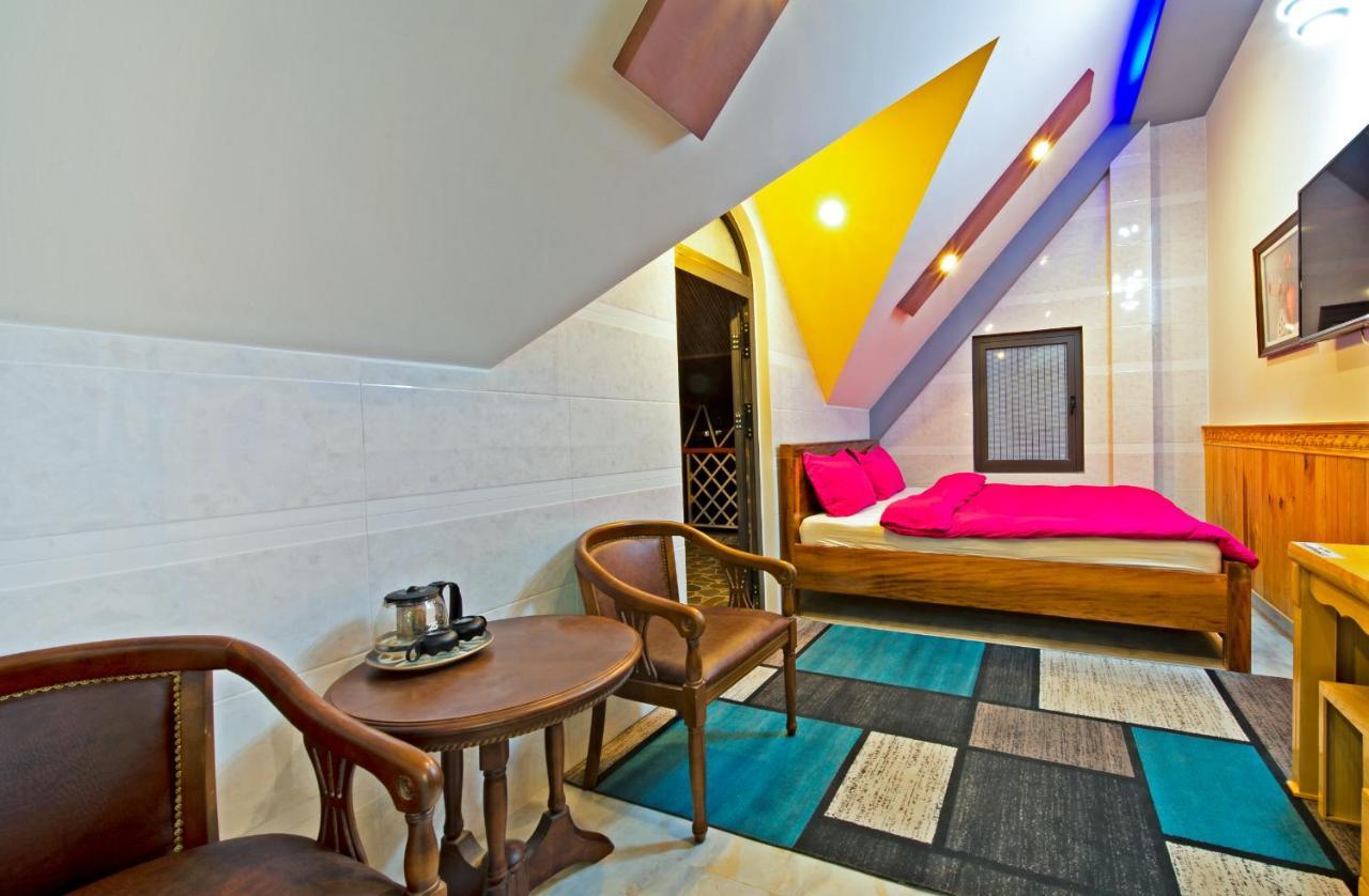 Hotel Vuong Bao Da Lat Buitenkant foto